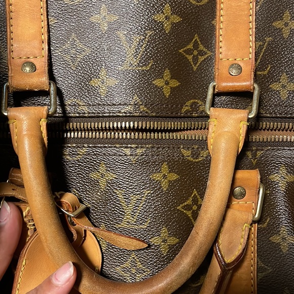 Authentic travel bag❤️🔥🔥 OR TRADE with Chanel bag - Picture 5 of 9